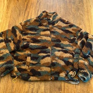 H & M camo Sherpa jacket